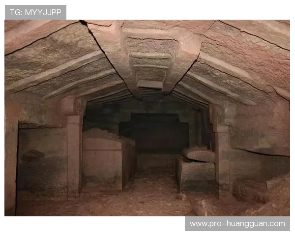 皇冠棋盘的历史与文化背景探究，揭示其在古代皇室中的重要地位