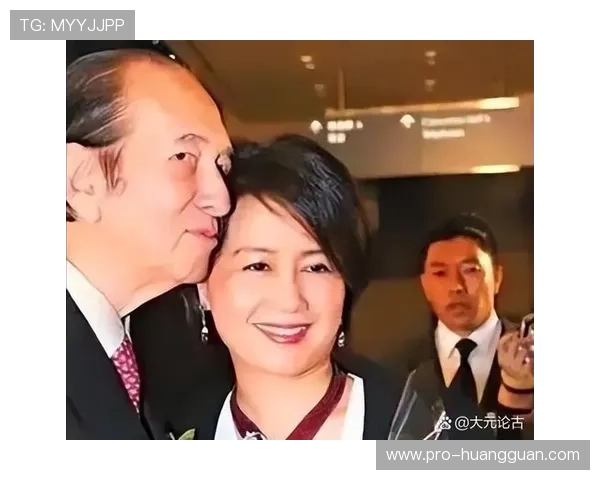 探索何鸿燊旗下赌场在澳门博彩业中的核心地位及其影响力